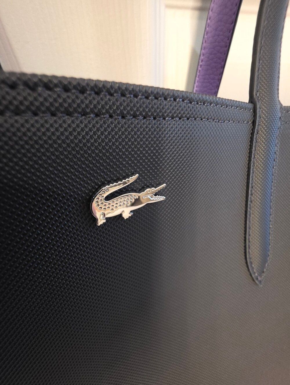 Lacoste Anna Reversible Two-Tone Tote Navy and Lilac NEW - Picture 6 of 8